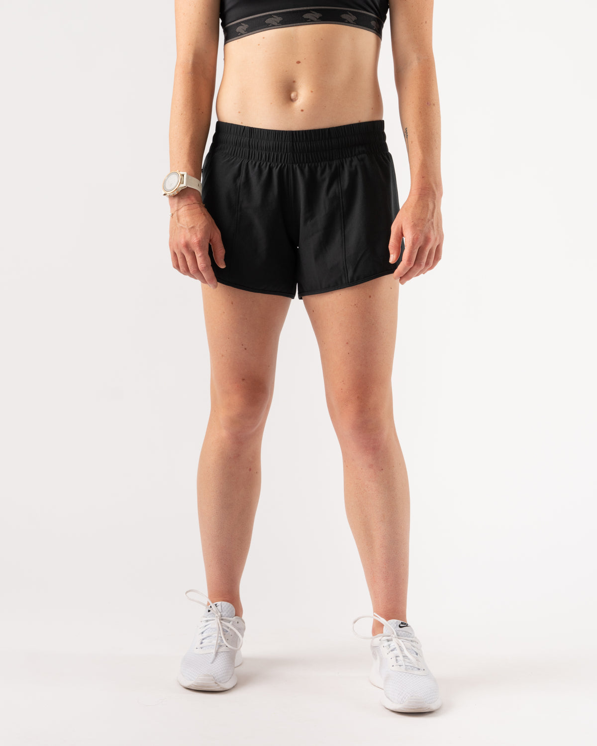 rabbit - Feeling Fine 4" Mid-Rise - Black - Women's