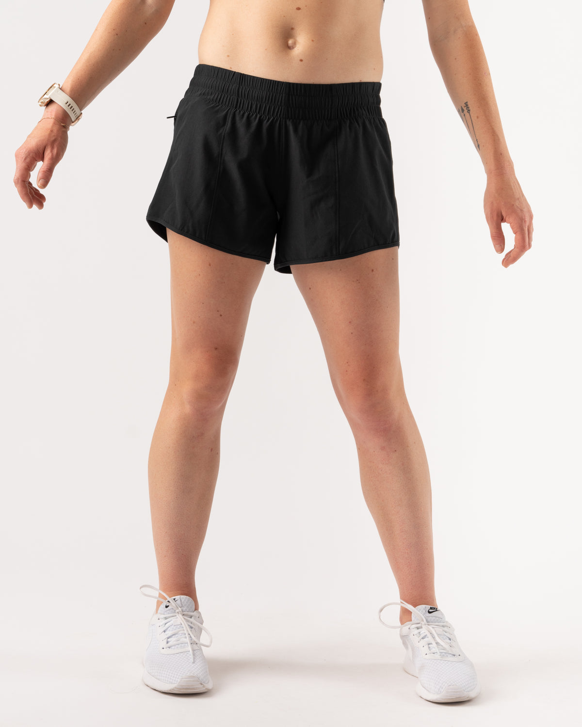 rabbit - Feeling Fine 4" Mid-Rise - Black - Women's