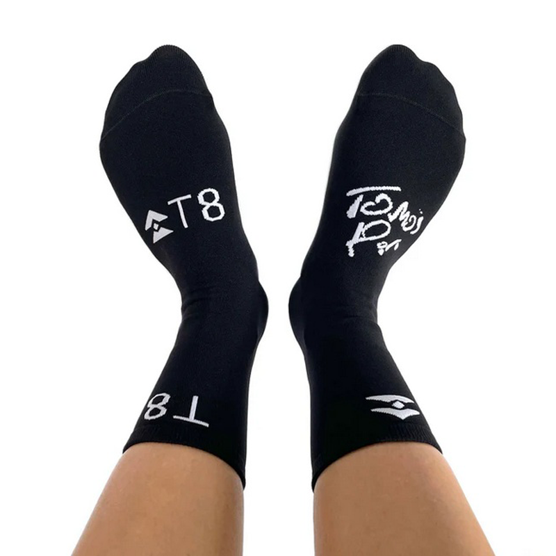 T8 - Air Socks - 100 x 100 miles