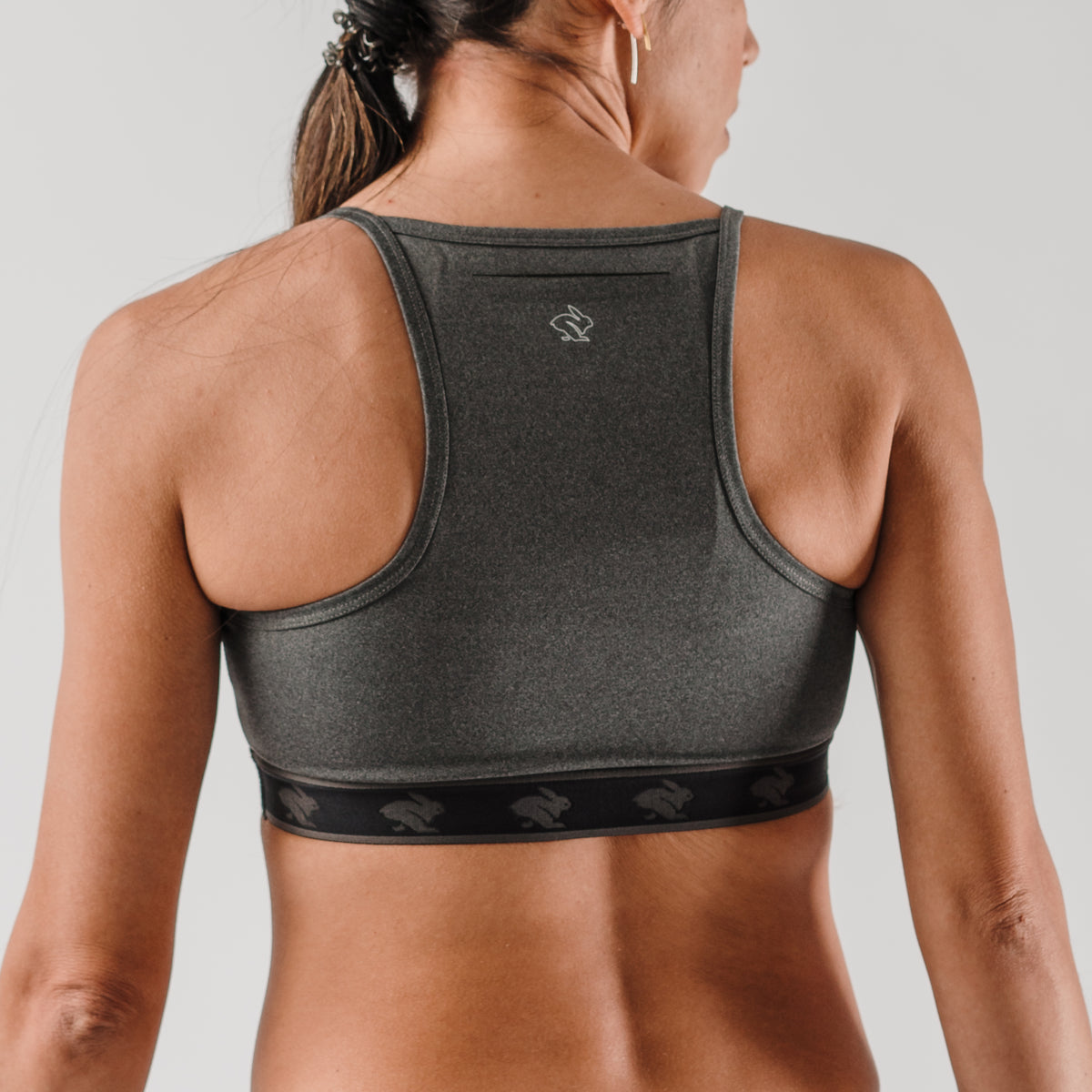 rabbit - Strappy Pocket Bra - Charcoal - Women's